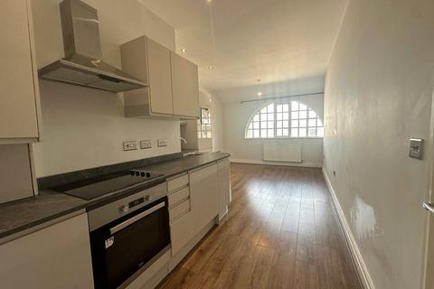 1 bedroom apartment to rent, Hoghton Street, Southport, Merseyside, PR9