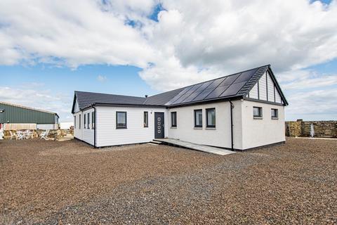 3 bedroom detached bungalow for sale, Hempriggs, Wick, Highland. KW1 5TP