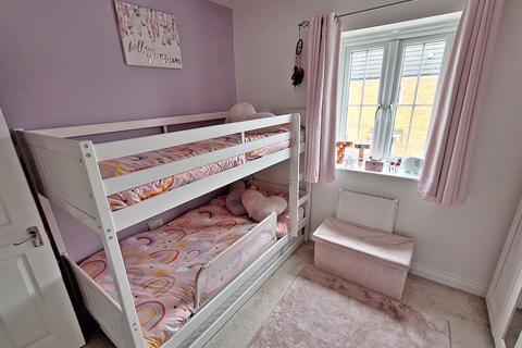 undefined, at Wiffen Close, Bedfordshire, Bedford MK45