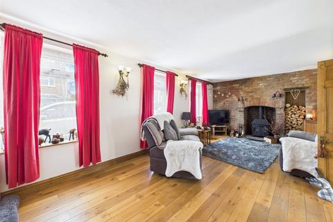 undefined, Alkerton, Eastington, Stonehouse, Gloucestershire, GL10