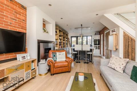 2 bedroom house for sale, Davigdor Road, Hove