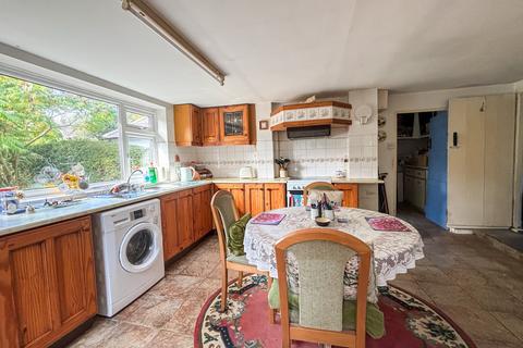 undefined, Hooe, TN33