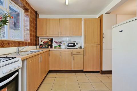 4 bedroom terraced house for sale, Minet Avenue, London NW10