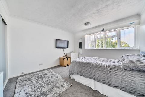 undefined, Covingham,  Swindon,  SN3