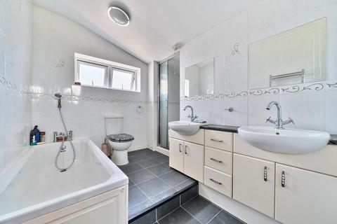 undefined, Covingham,  Swindon,  SN3