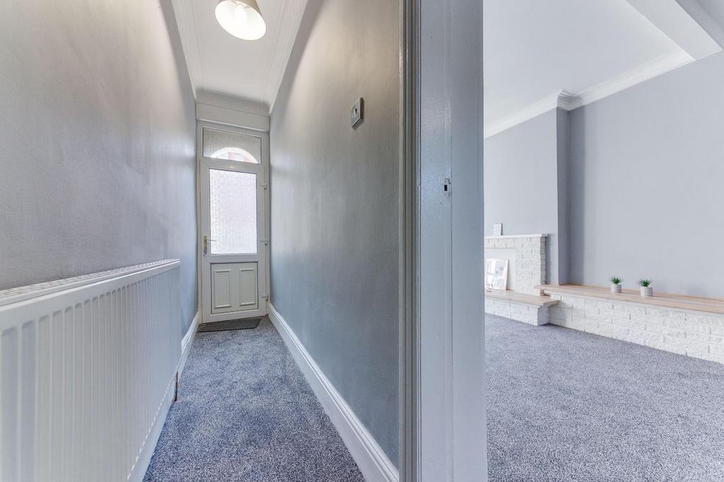 Entrance hall.jpg