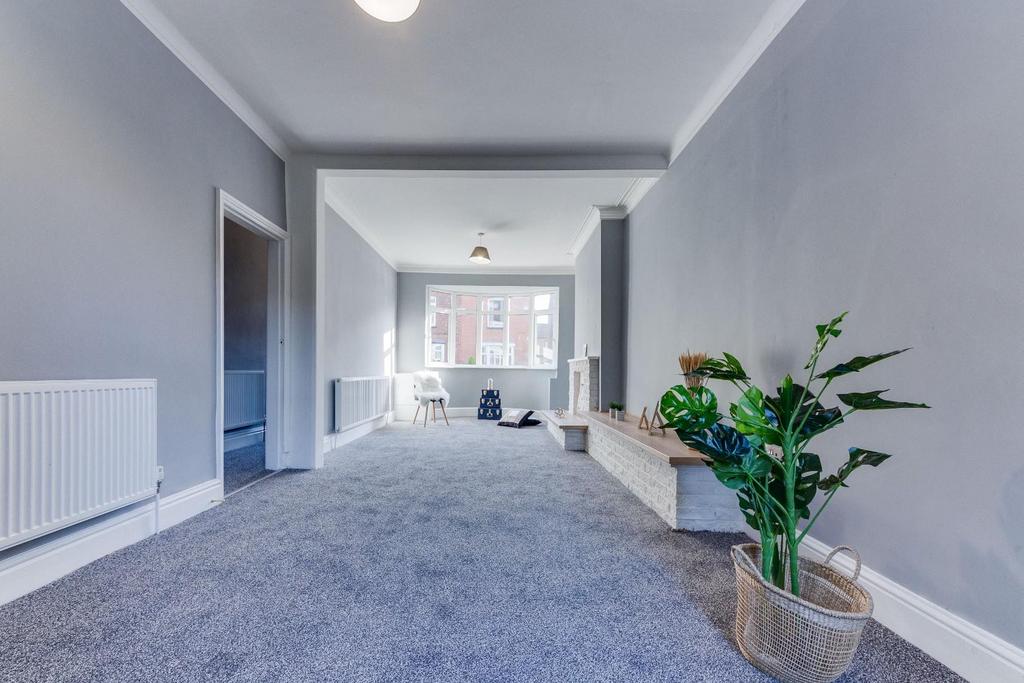 Lounge 1.4.jpg