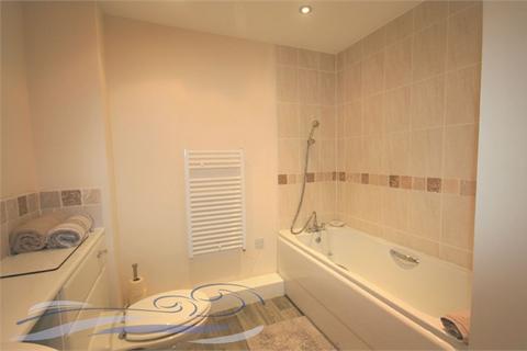2 bedroom apartment to rent, Altamar, Kings Road, SWANSEA, SA1