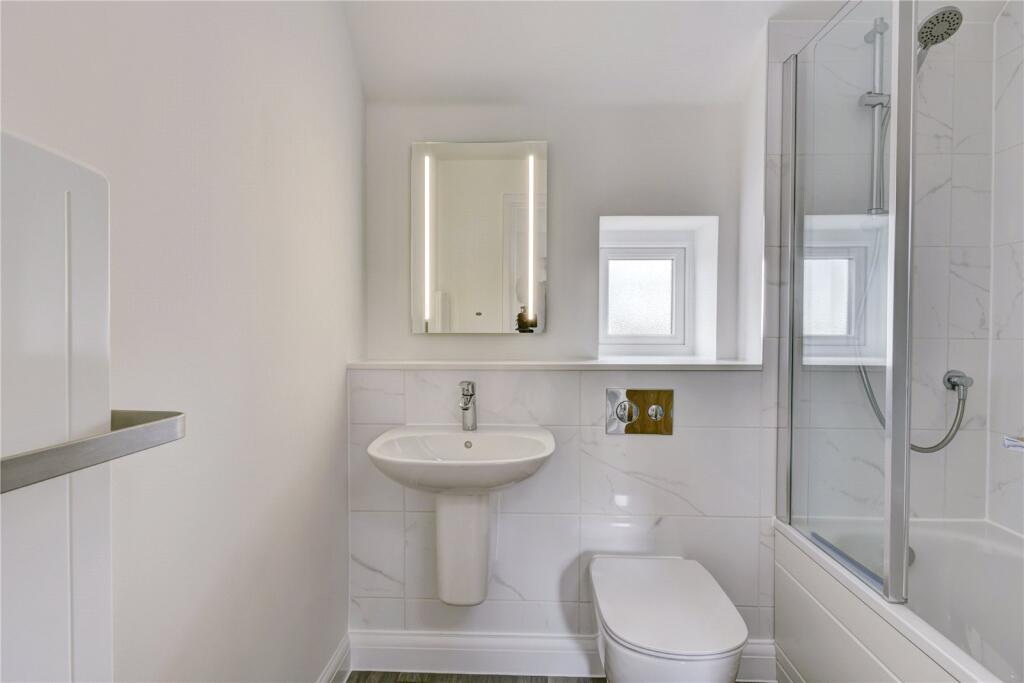 Ensuite