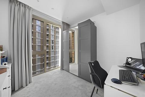 2 bedroom apartment for sale, Salisbury House, Palmer Road, London