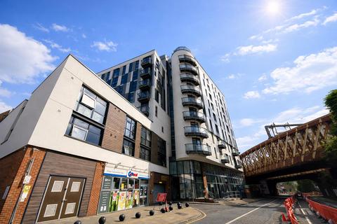 Fresh Apartment, Chapel Street, Salford