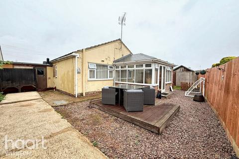 3 bedroom bungalow for sale, Spencer Close, West Walton