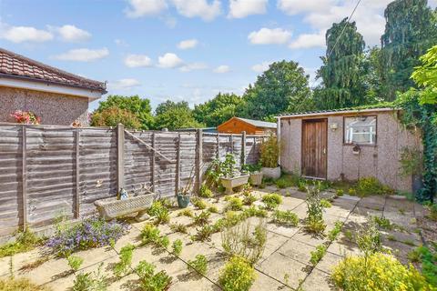 2 bedroom terraced house for sale, Waghorn Road, Snodland, Kent