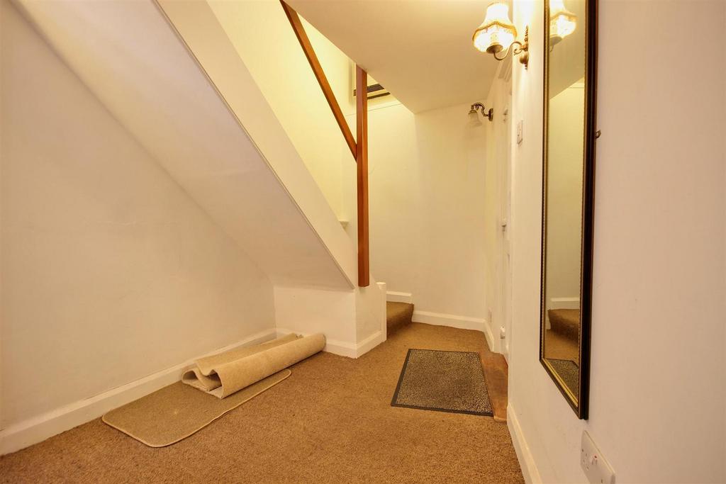 Side entrance hall
