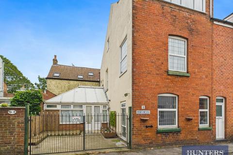 4 bedroom semi-detached house for sale, Mariners Terrace, Filey
