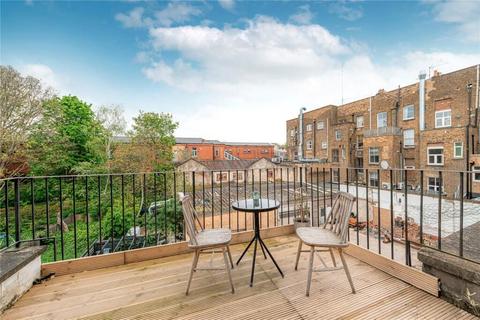 4 bedroom apartment for sale, Lancaster Road, London, W11 1QU