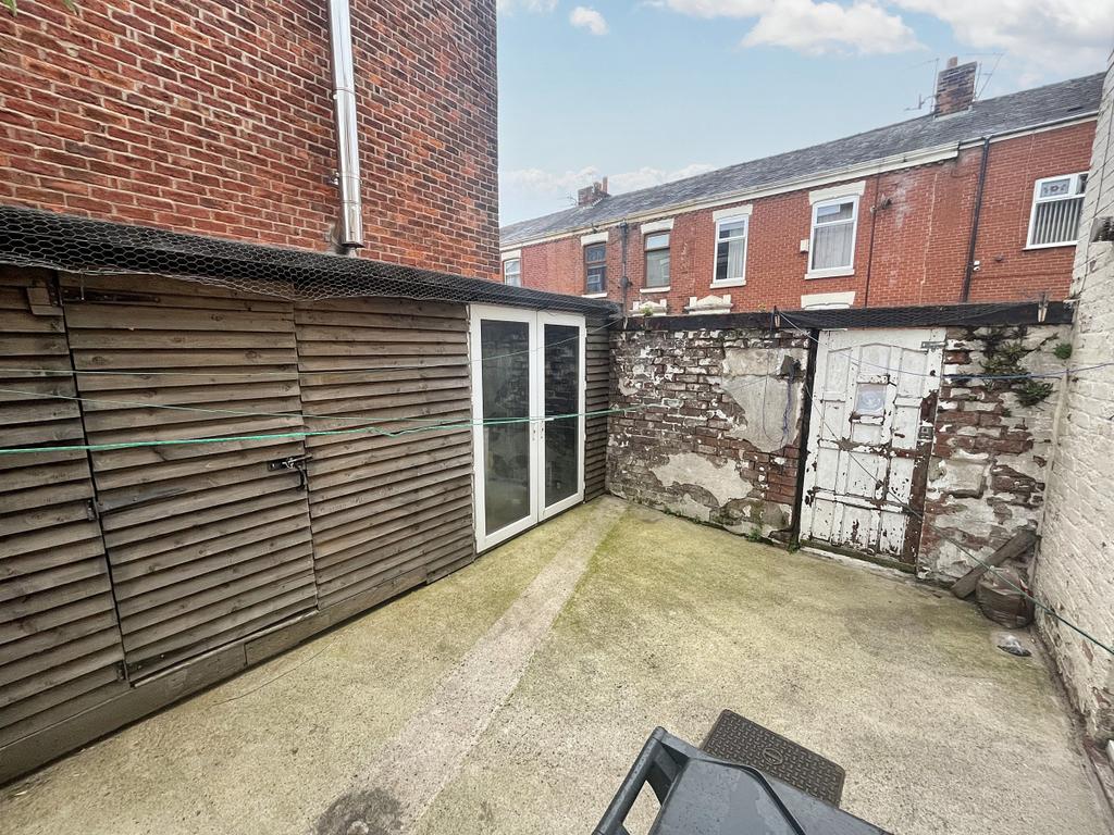 2 Raikes Road