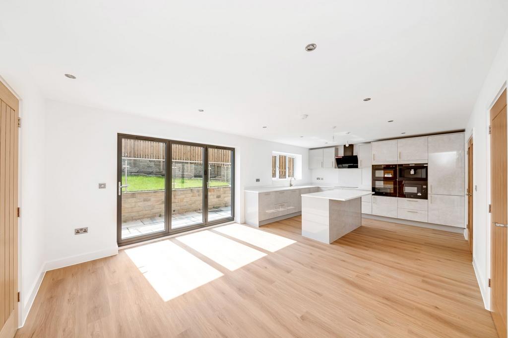 Living dining kitchen