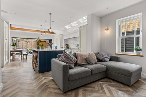 4 bedroom semi-detached house for sale, Sandle Road, Bishop's Stortford, Hertfordshire, CM23