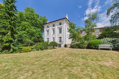 2 bedroom retirement property for sale, Pittville Circus Road, Cheltenham