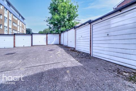 Aran Drive, Stanmore