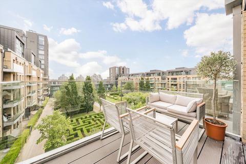 2 bedroom flat for sale, Central Avenue, London SW6