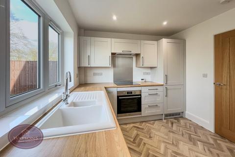 2 bedroom detached bungalow for sale, Dunster Road, Newthorpe, Nottingham, NG16