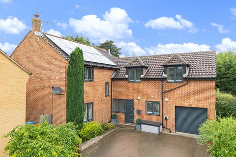 The Lindens, Essex IG10