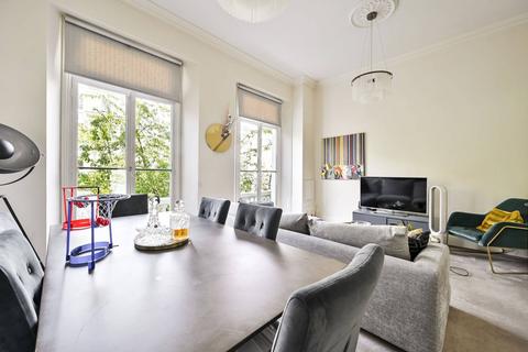 Redcliffe Gardens, Chelsea, London, SW10
