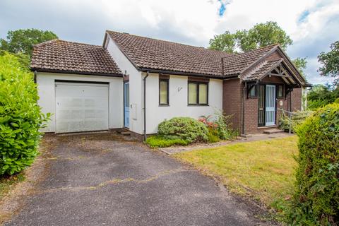 2 bedroom detached bungalow for sale, Potters Close, West Hill