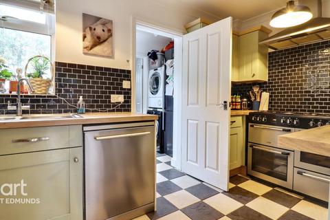 2 bedroom terraced house for sale, Klondyke, Bury St Edmunds