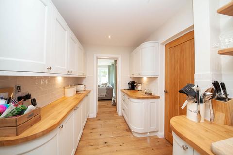 undefined, Kingsbridge TQ7
