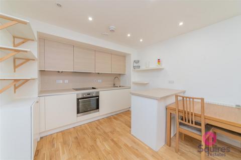 2 bedroom flat for sale, Shearwater Drive, London