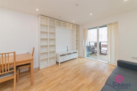 2 bedroom flat for sale, Shearwater Drive, London