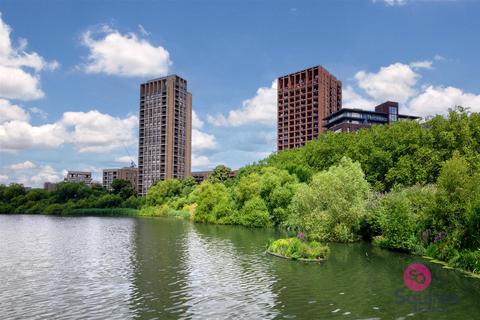 2 bedroom flat for sale, Shearwater Drive, London