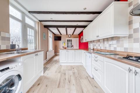 3 bedroom terraced house for sale, Station Road, Great Yarmouth