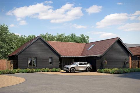 4 bedroom detached bungalow for sale, Moulsham Green View, Moulsham Thrift, Chelmsford CM2