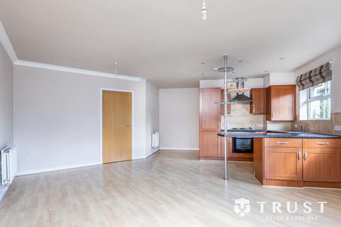 2 bedroom flat for sale, Fearnley Croft, Gomersal, BD19
