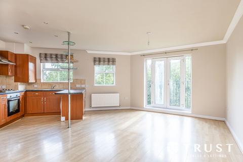 2 bedroom flat for sale, Fearnley Croft, Gomersal, BD19