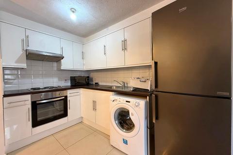 1 bedroom flat to rent, Canary Wharf, London E14