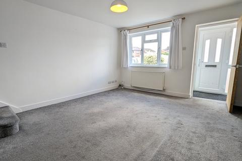 3 bedroom semi-detached house for sale, St Marks Close, Worcester WR5