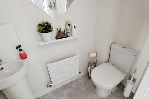 18 Clark Drive, Yate, Bristol, BS37 7EH