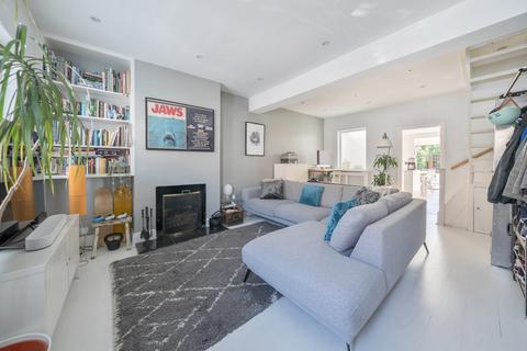 2 bedroom terraced house for sale, York Road, Teddington, TW11