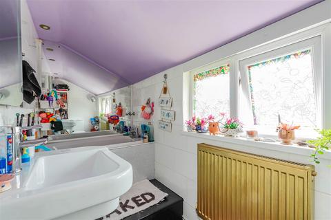 3 bedroom terraced house for sale, St. Marys Avenue, Barry