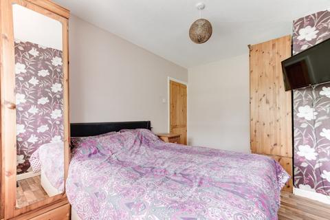 4 bedroom semi-detached house for sale, Sandmere Road, West Midlands B14