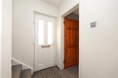 17 Rising Side, Barrow-in-furness, LA13 9ES