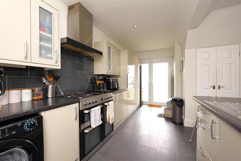 17 Rising Side, Barrow-in-furness, LA13 9ES