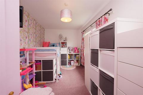 17 Rising Side, Barrow-in-furness, LA13 9ES