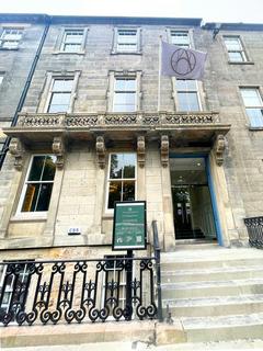 Office to rent, 22 Queen St Edinburgh EH2 1JX