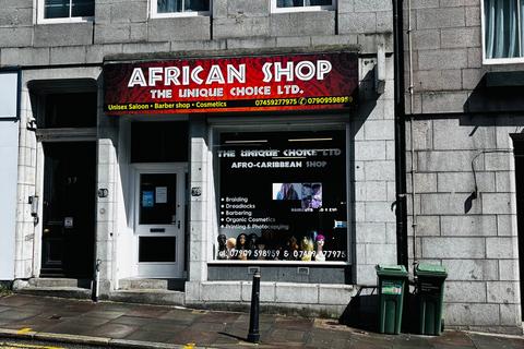 Convenience store to rent, 35-39 Market St Aberdeen AB11 5PY